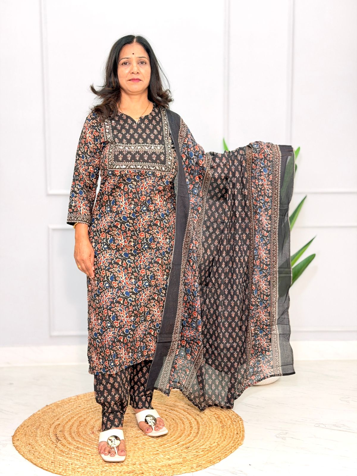 Kurti Pant Set 280413