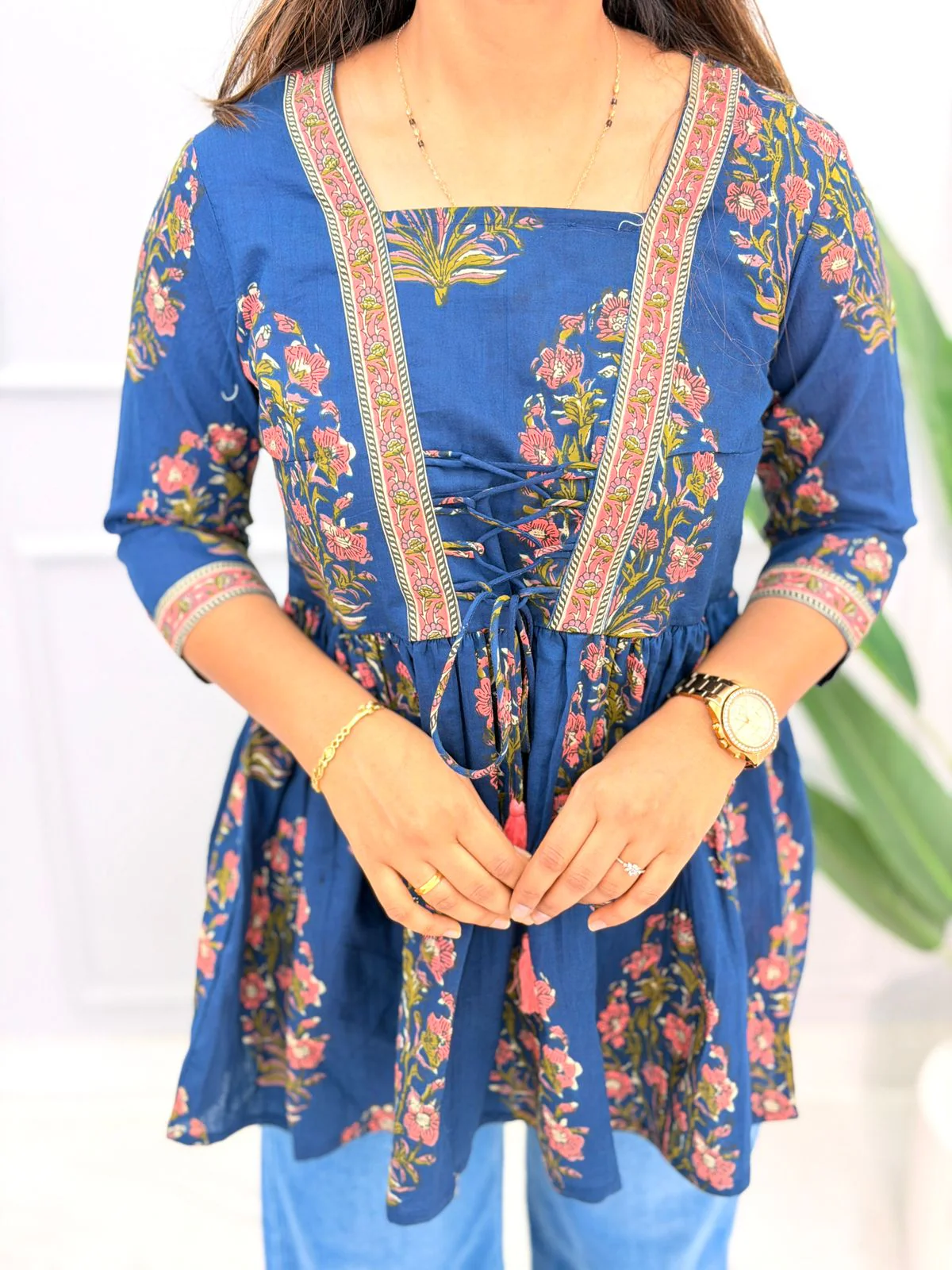 Short Kurti 100503 - Image 2