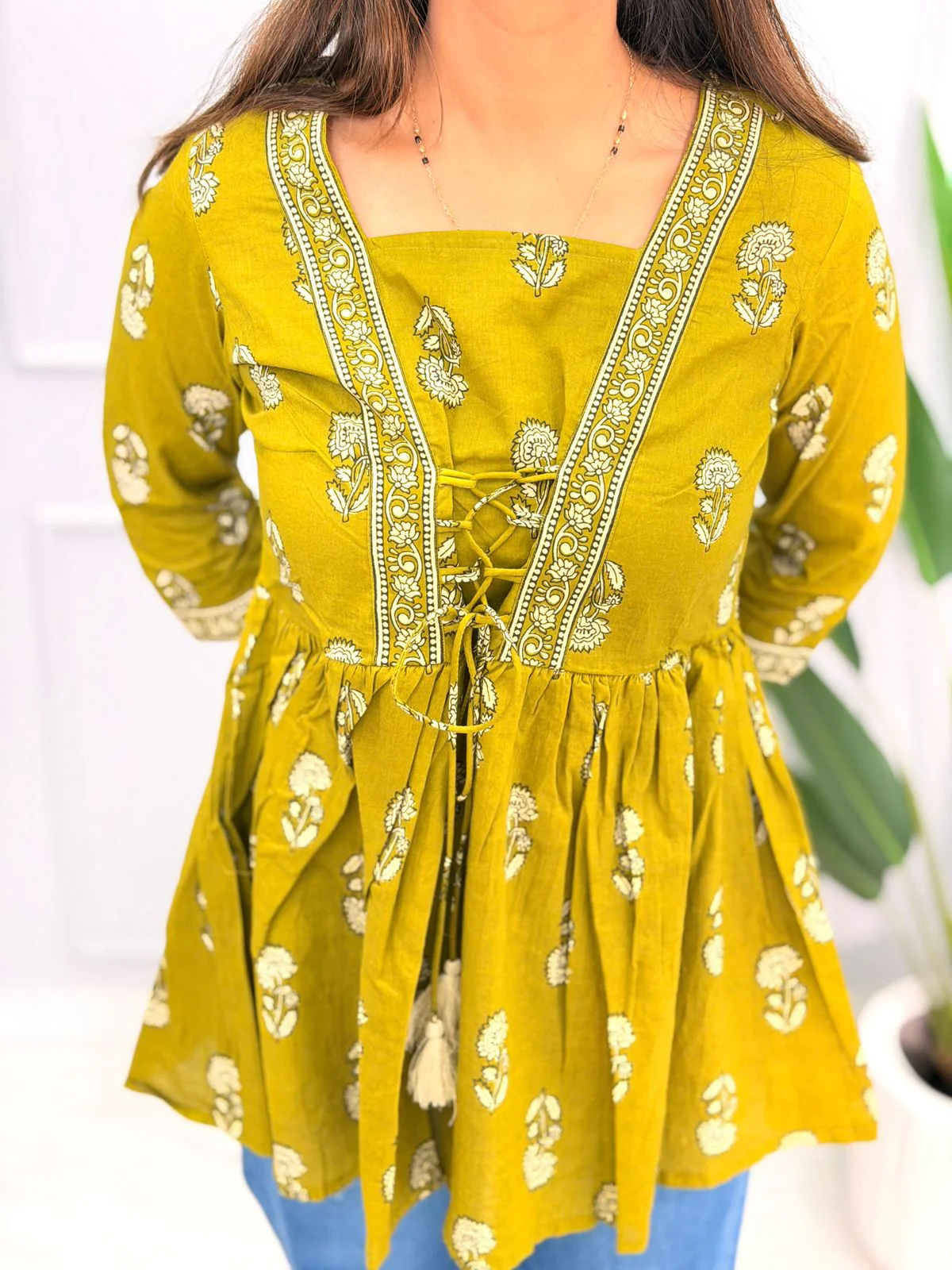 Short Kurti 100504 - Image 2